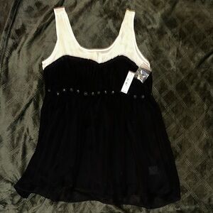 Elegant Black and Cream Women's Top